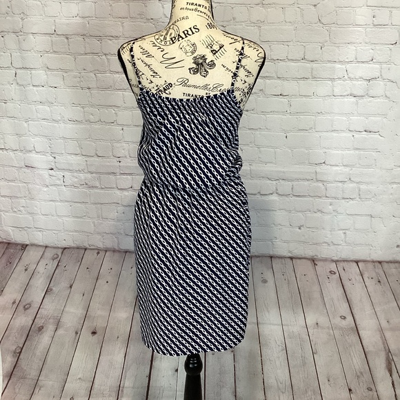 257. Gap Blue Chain Pattern Sundress NWT Size Medium - Picture 2 of 6